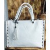 Bolso blanco tachuelas